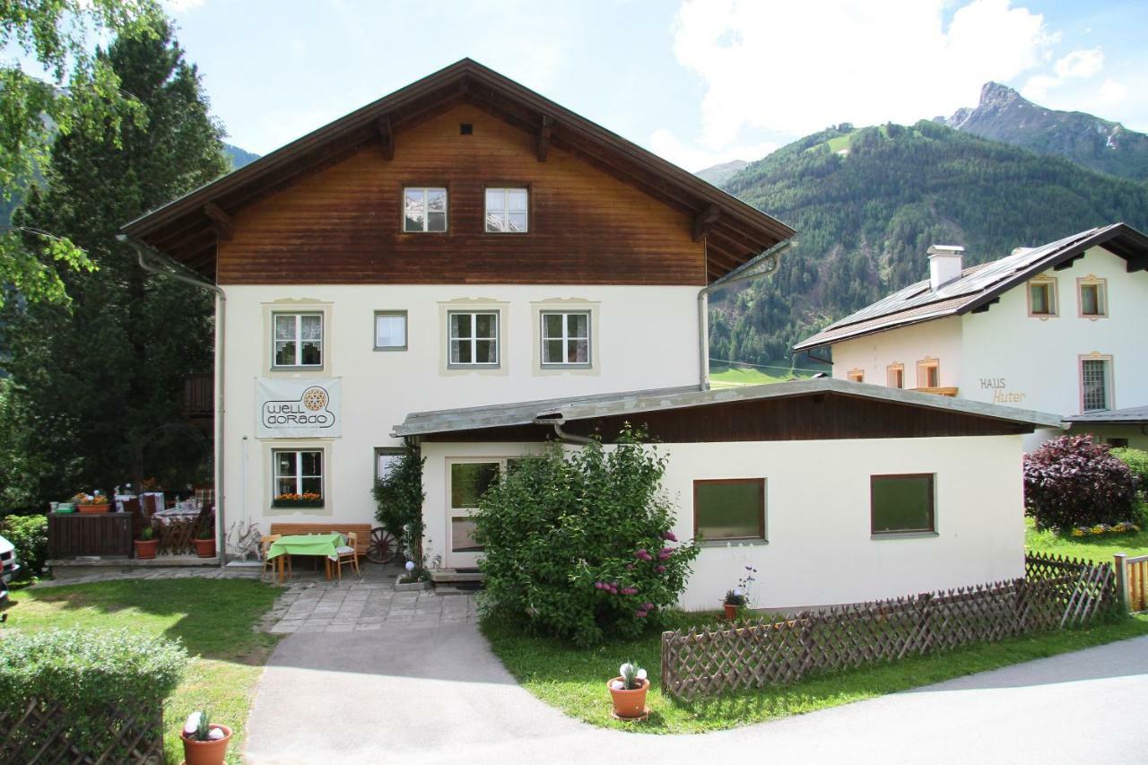 Well-Dorado Hotel Kals-am Großglockner Eksteriør billede